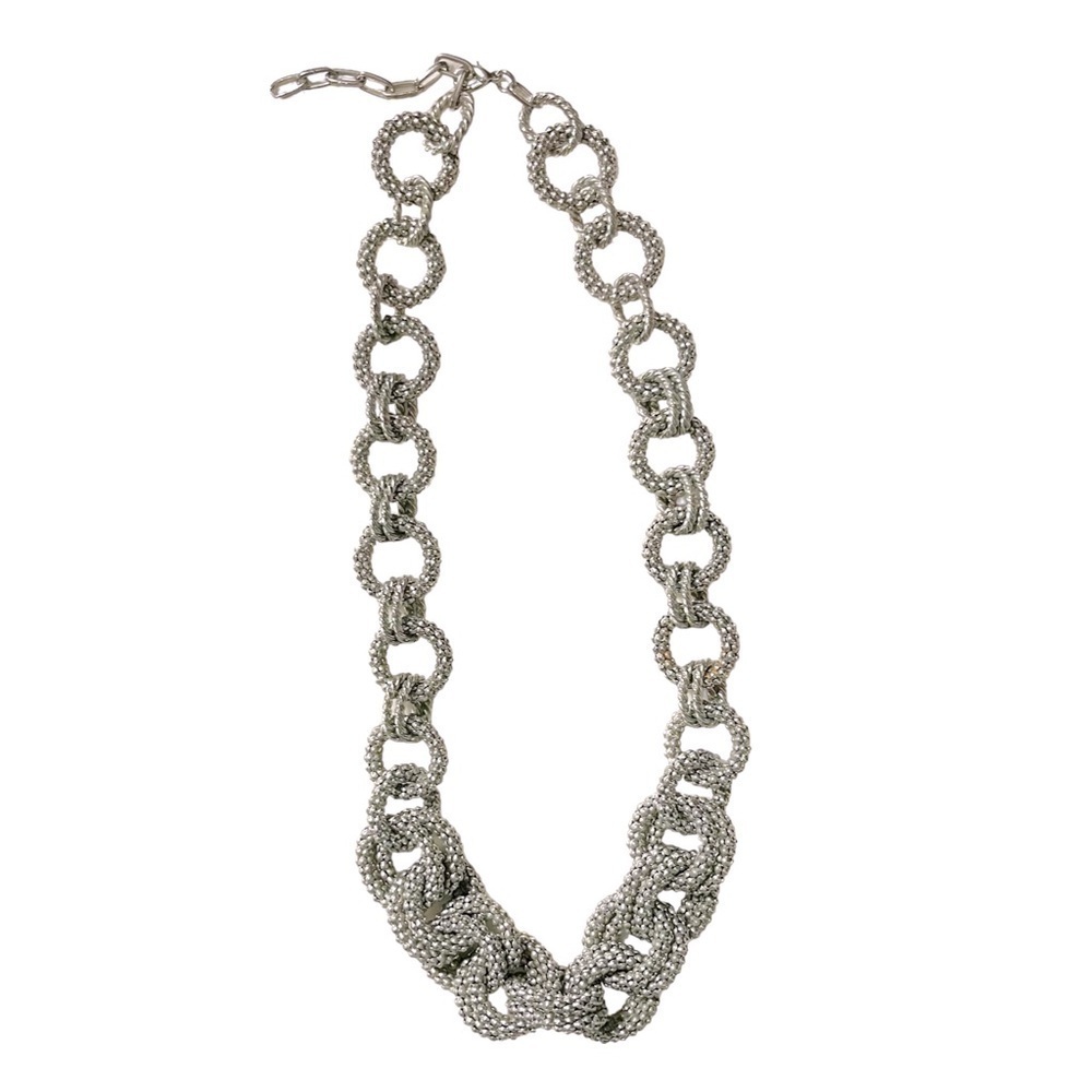 Chunky Interlocking Links Chain Necklace Silvertone 27”-30”